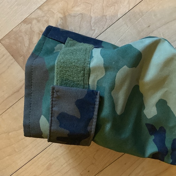 NWT - Camo Hunting Coat & Pants (L) - Picture 8 of 15